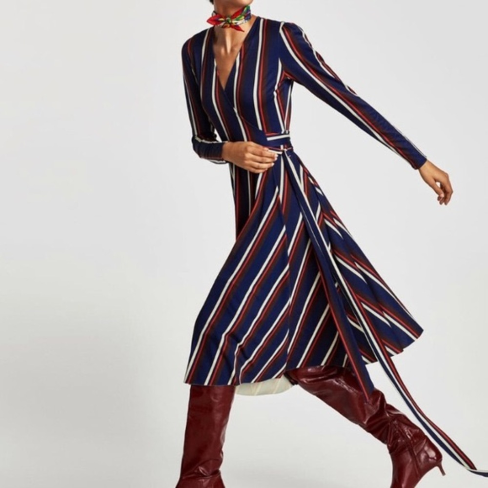 🌹SOLD🌹 ZARA Stripes Navy Wrap Dress Size Small